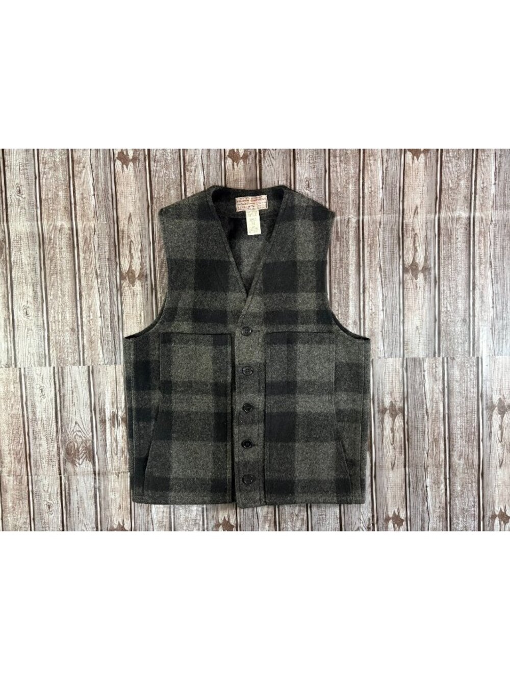Filson Mackinaw Wool Hunting Plaid Vest size 36 color Gray Black Vintage USA